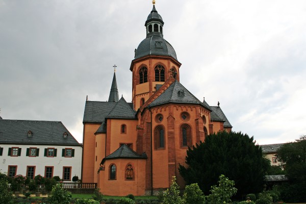 Einhard Basilika in Seligenstadt
